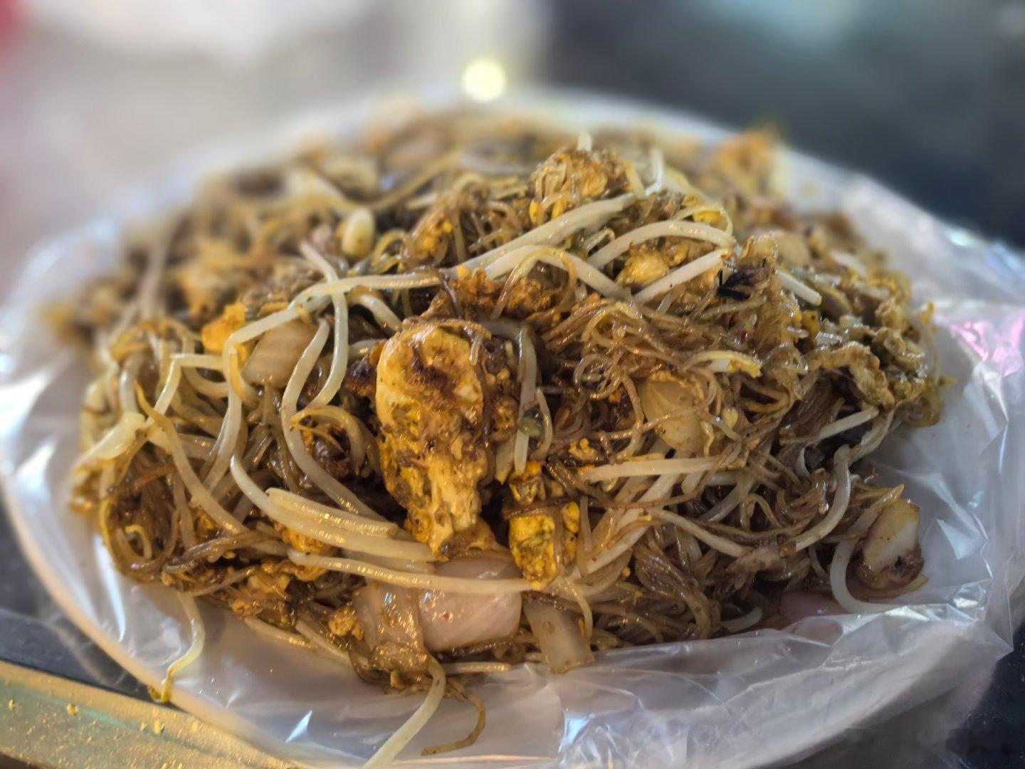 还是人间烟火气，最抚凡人心。（表姐家开的烧烤店，所以感觉满满的都是爱。） 