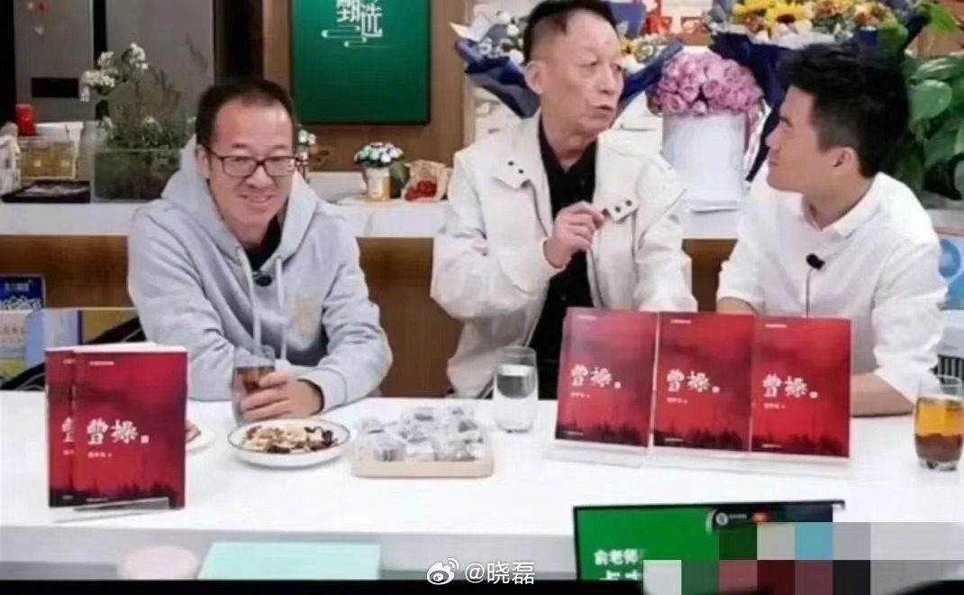 易中天早就提醒过俞敏洪和董宇辉，可惜点不醒两个局中人！易中天曾经问宇辉：“你知道