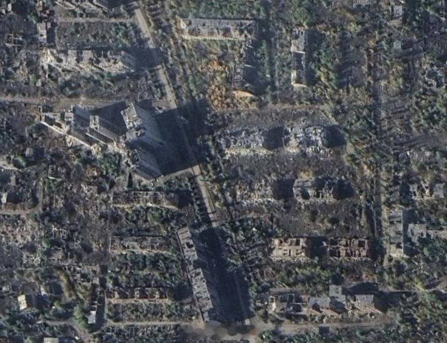 俄乌冲突 “巴赫穆特”最新航拍照片。这座城市已被夷为平地，完全失去了重建的意义。