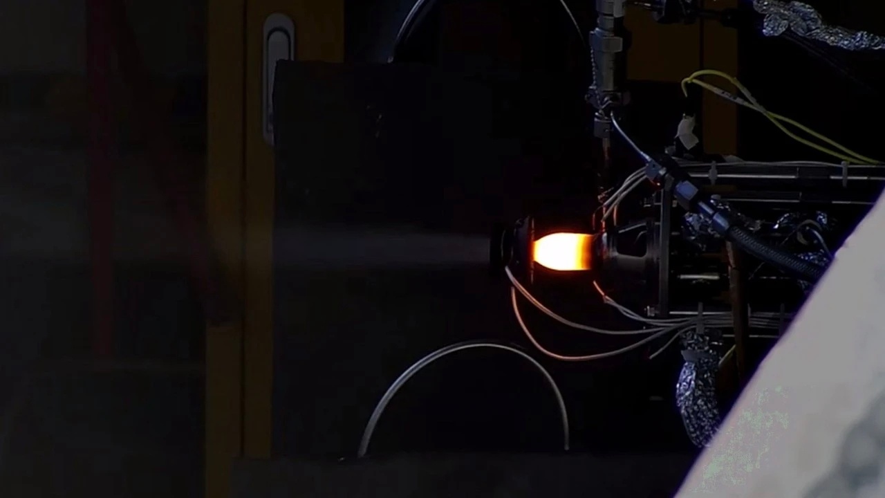 【力擎四号上面级动力系统20kN主发动机和50N姿控发动机圆满完成边界试车考核】