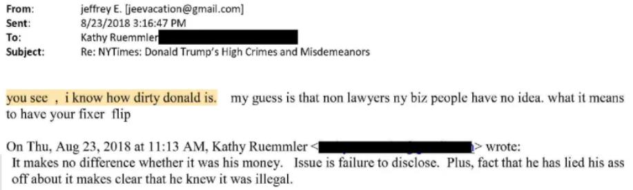 又一批爱泼斯坦档案公布，特朗普的麻烦来了

11月12日，美国众议院监督委员会民