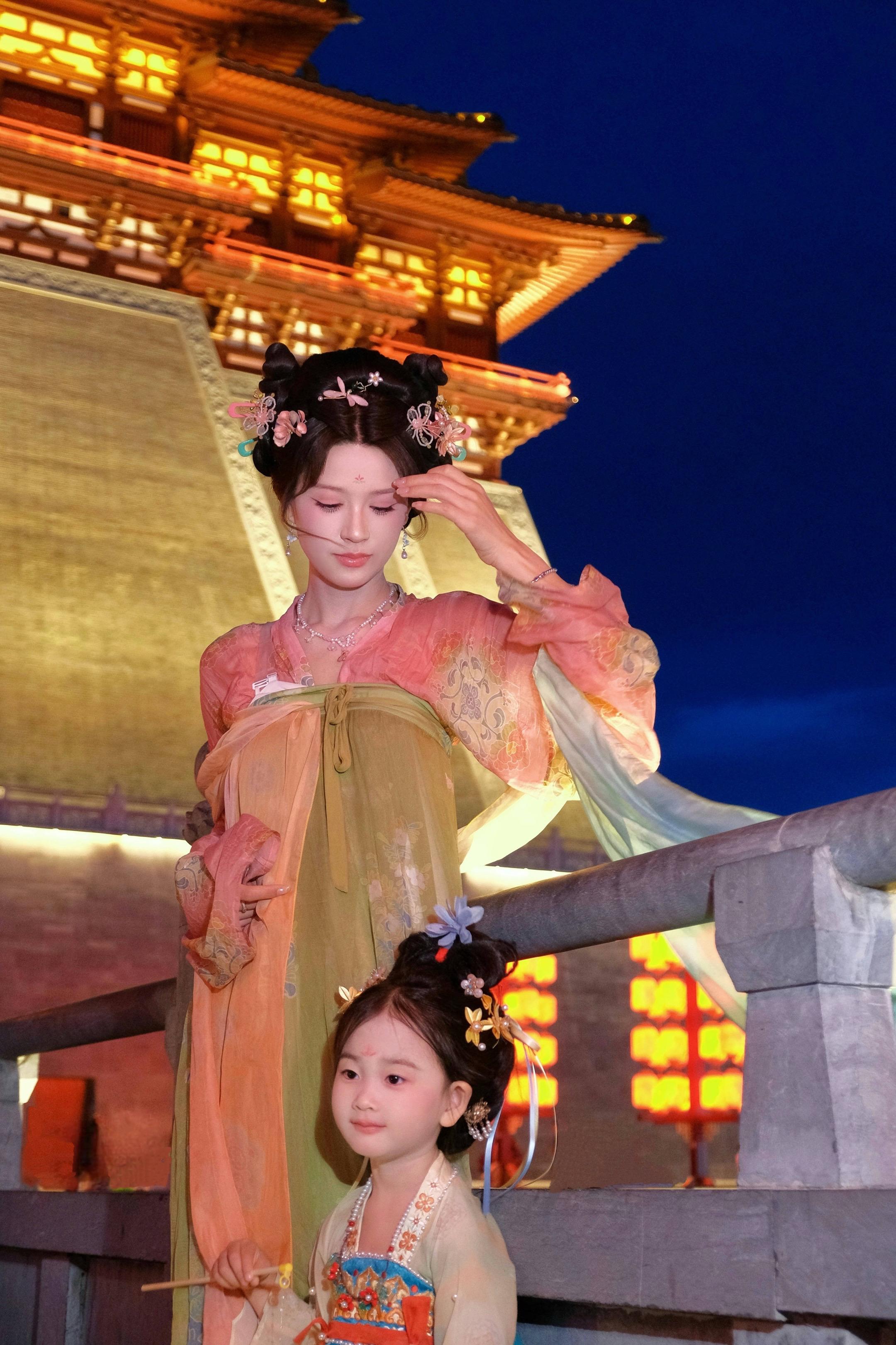 生女儿的快乐这不就来了 在洛阳 和女儿一起梦回大唐~母女日常