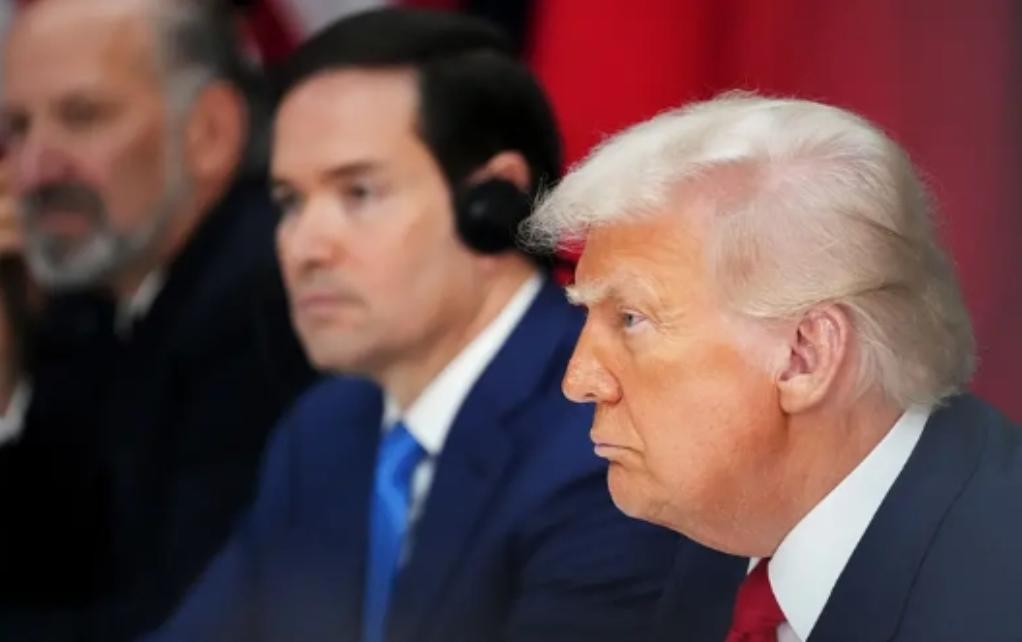 [浮云]中美会晤后，特朗普展示第一个诚意

中美吉隆坡经贸磋商的余温还没散，特朗