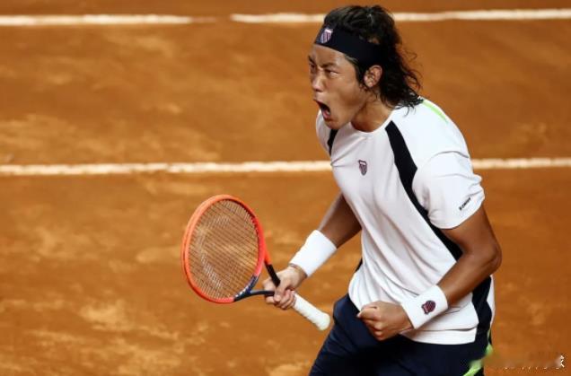 今日赛事▼CH75萨拉索塔决赛，明晨01:00，吴易昺vs多斯塔尼奇（美国）▼W