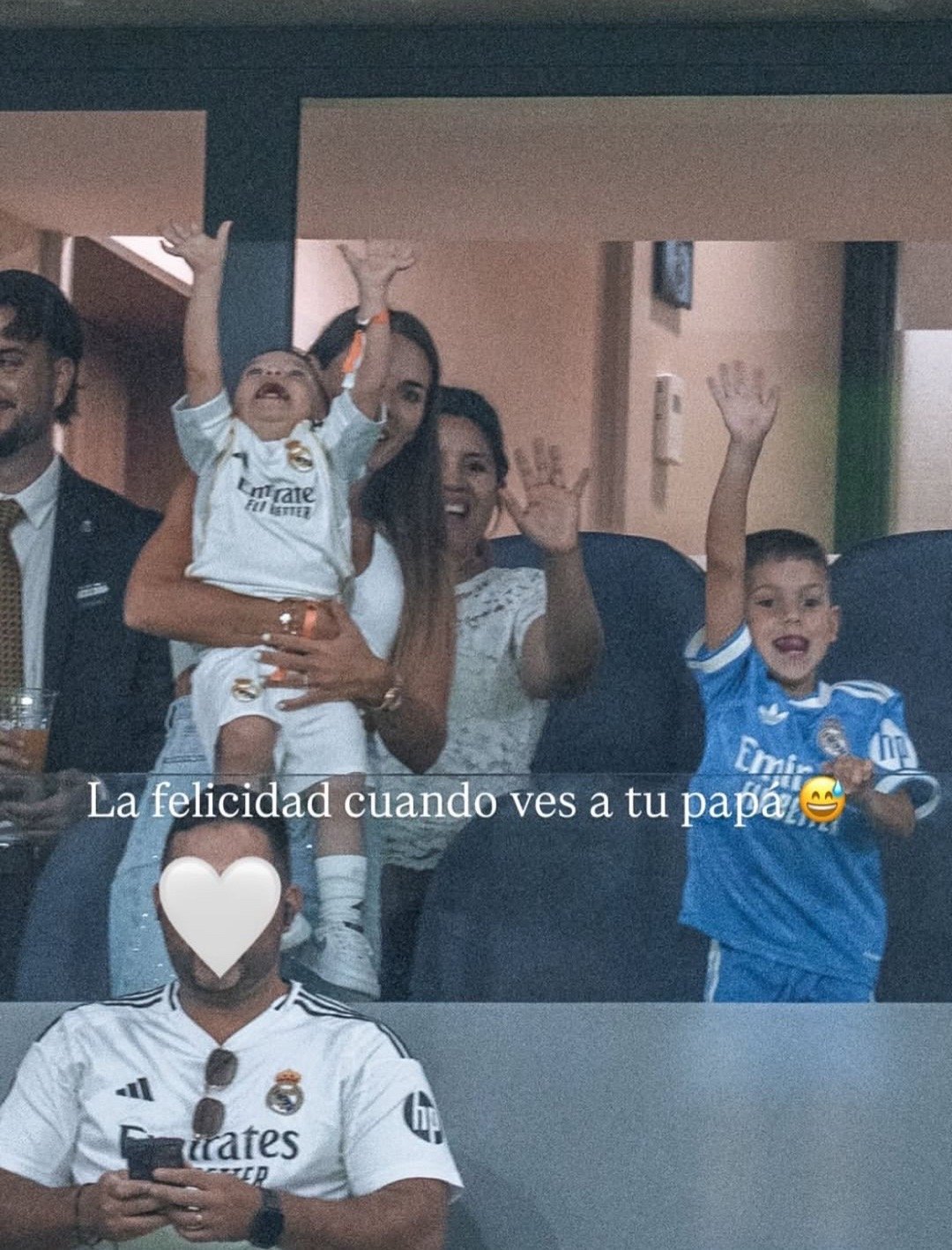 爸爸我们看到你啦！halamadrid ​​​