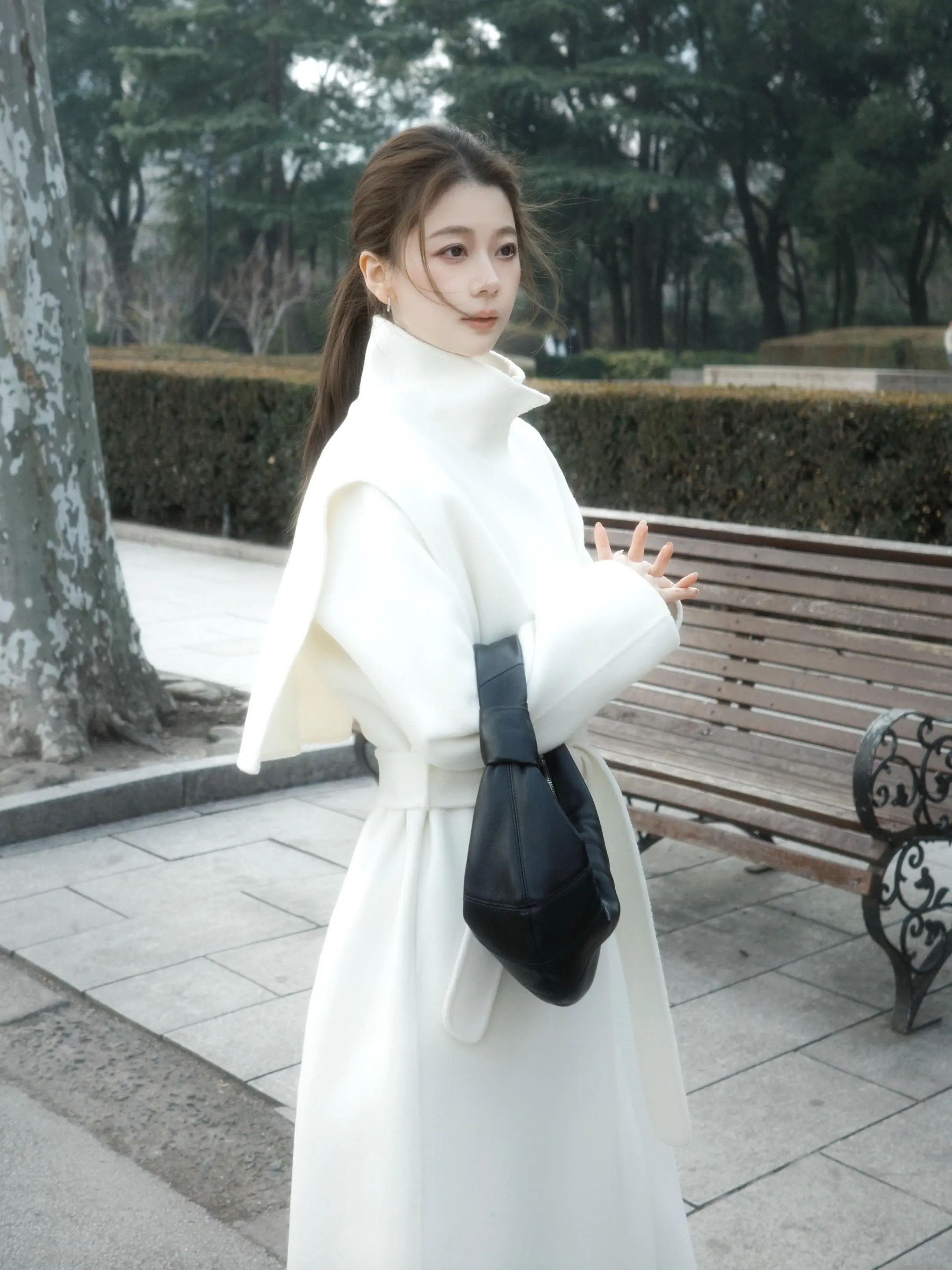 “春会来 事会顺 人会好 花会开.”