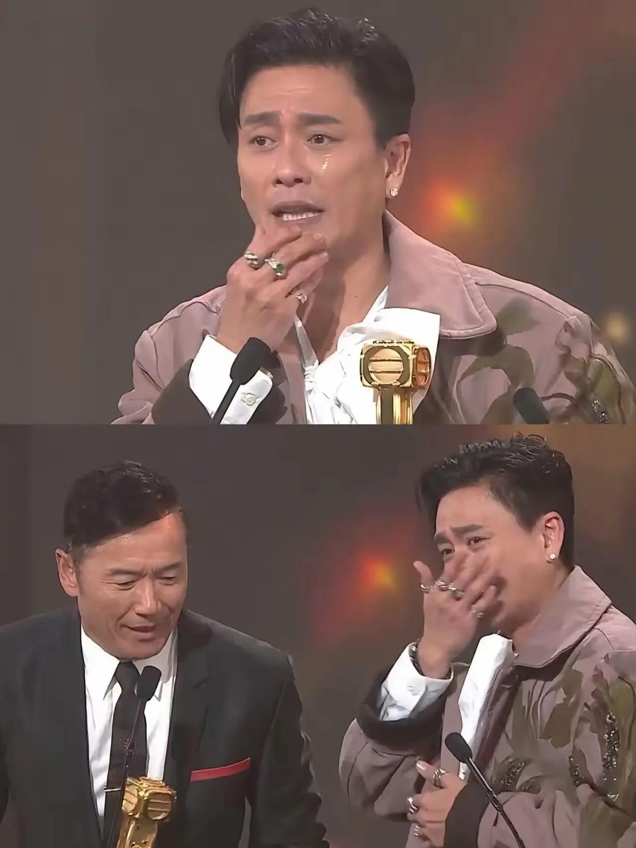 难怪黄宗泽在台上哭得像个孩子，这哪是拿奖，分明是27年的委屈和坚持终于有了回响！