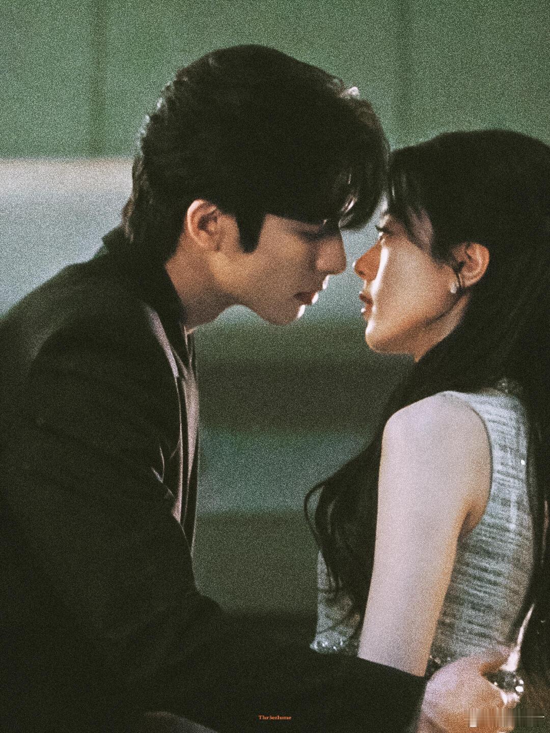 林屿森陪聂曦光重读三体你的赛博读书搭子已上线微小说大赛 最好的关系是志趣相投又彼