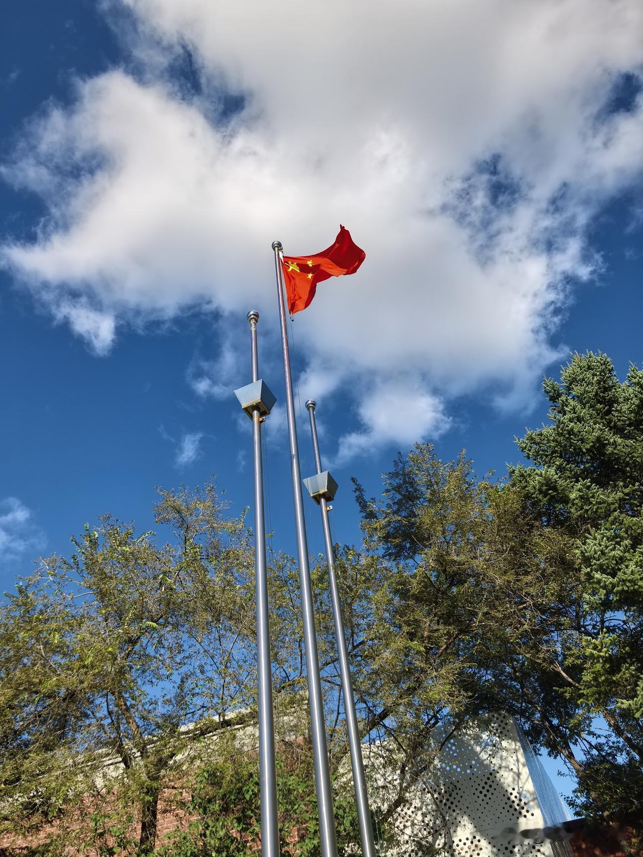 中国政府决定扩大免签国家范围，自2025年9月15日至2026年9月14日，对俄