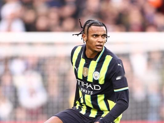 国米肯定买断阿坎吉了啊，夺冠就直接触发买断条款了，意甲冠军没什么悬念了！ 不过曼