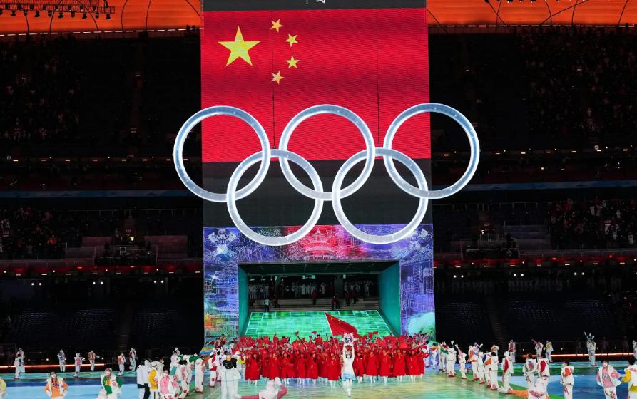 国际奥委会估计肠子都悔青了！当年给北京申奥设下重重关卡，试图拿捏我们，没想到二十