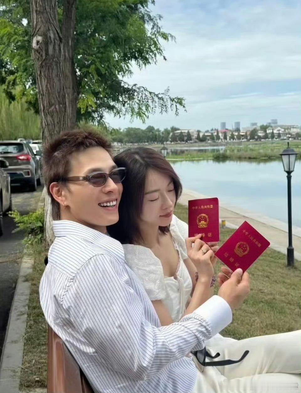 吴谨言约饭于正坦白结婚于正作为老板是真的很负责,他手下的每一个艺人都会关心到，并