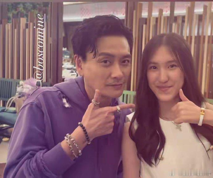 郭可盈婉拒15岁女儿出道近日，一则消息引起了娱乐圈的小小波澜，郭可盈婉拒了 15