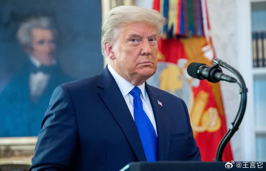 ‼️ 突发新闻：       特朗普家族刚刚开设了一个高达每人 50 万美元的“