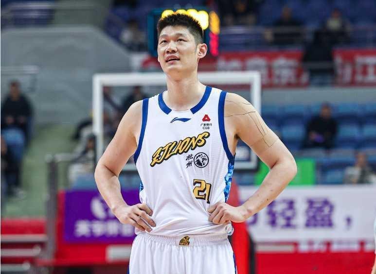 cba总决赛上海男篮vs广厦男篮 1-0开门红！上海101-90力克广厦，古德温
