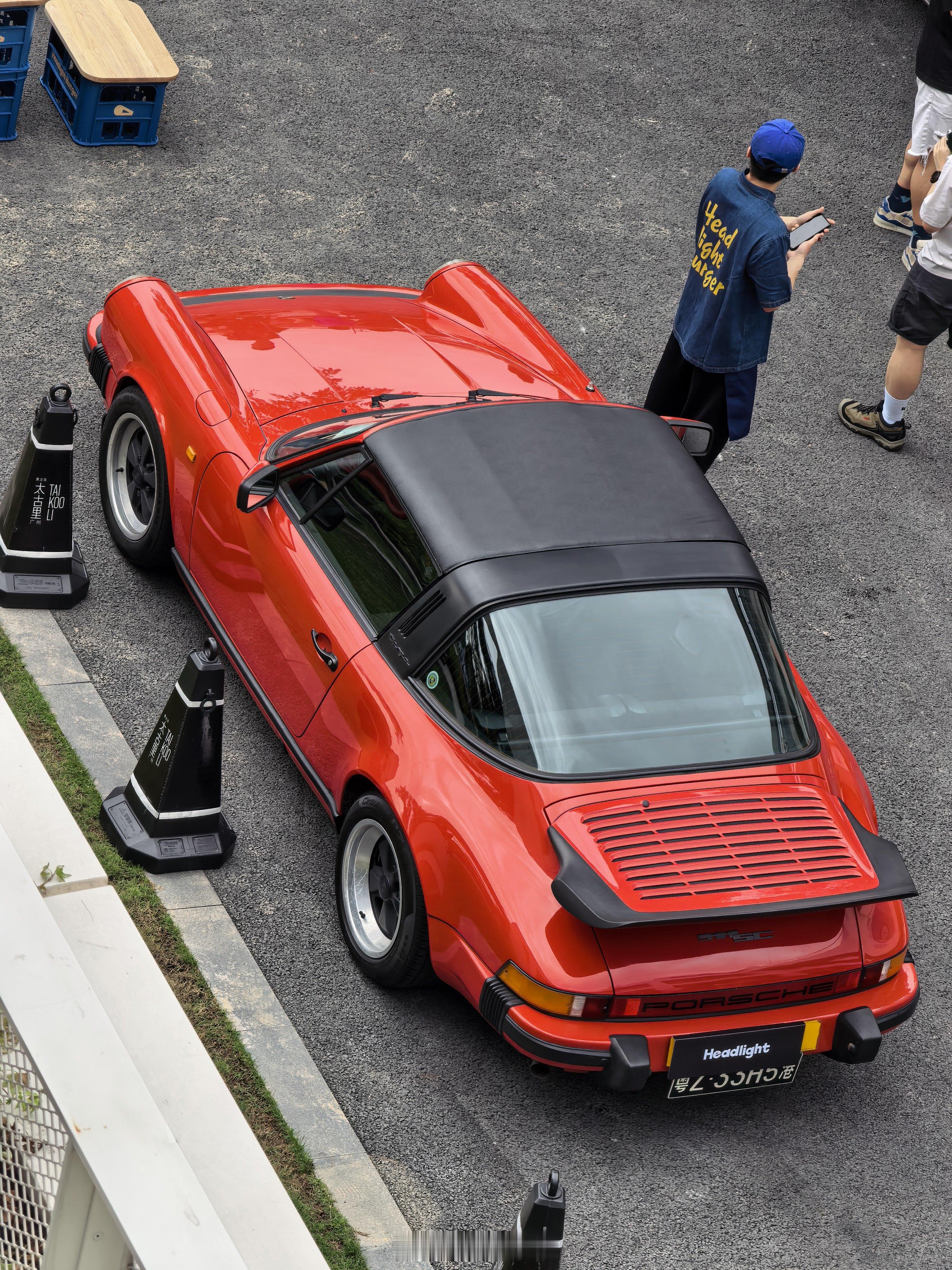 真的太帅了，964 Targa。 