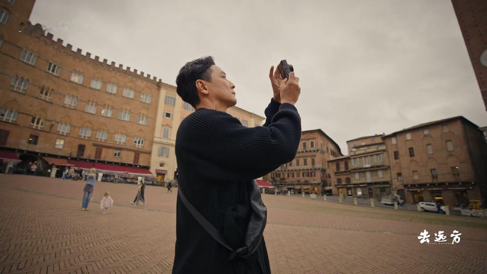 吴彦祖说想带上家人去村里住 在线征集阿祖心仪村庄！他说想带家人体验乡村生活，挣脱