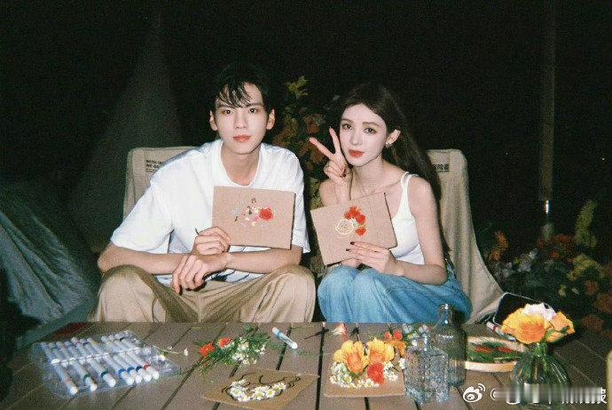 张予曦毕雯珺马场处处深情眼 马场对视一眼，番外感直接拉满！从年头嗑到年尾，这对深