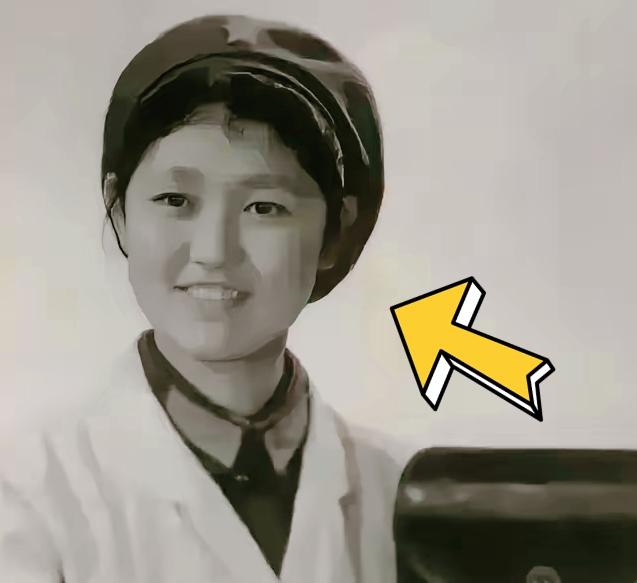 1952年，北京解放军总医院，志愿军师长问30岁女军医为啥还没成家，女医生却说：