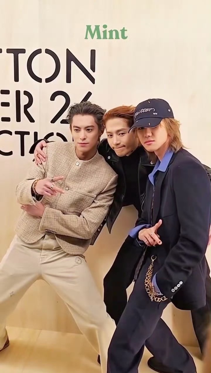 王嘉尔王鹤棣徐明浩合照好有气场的三张脸！ 