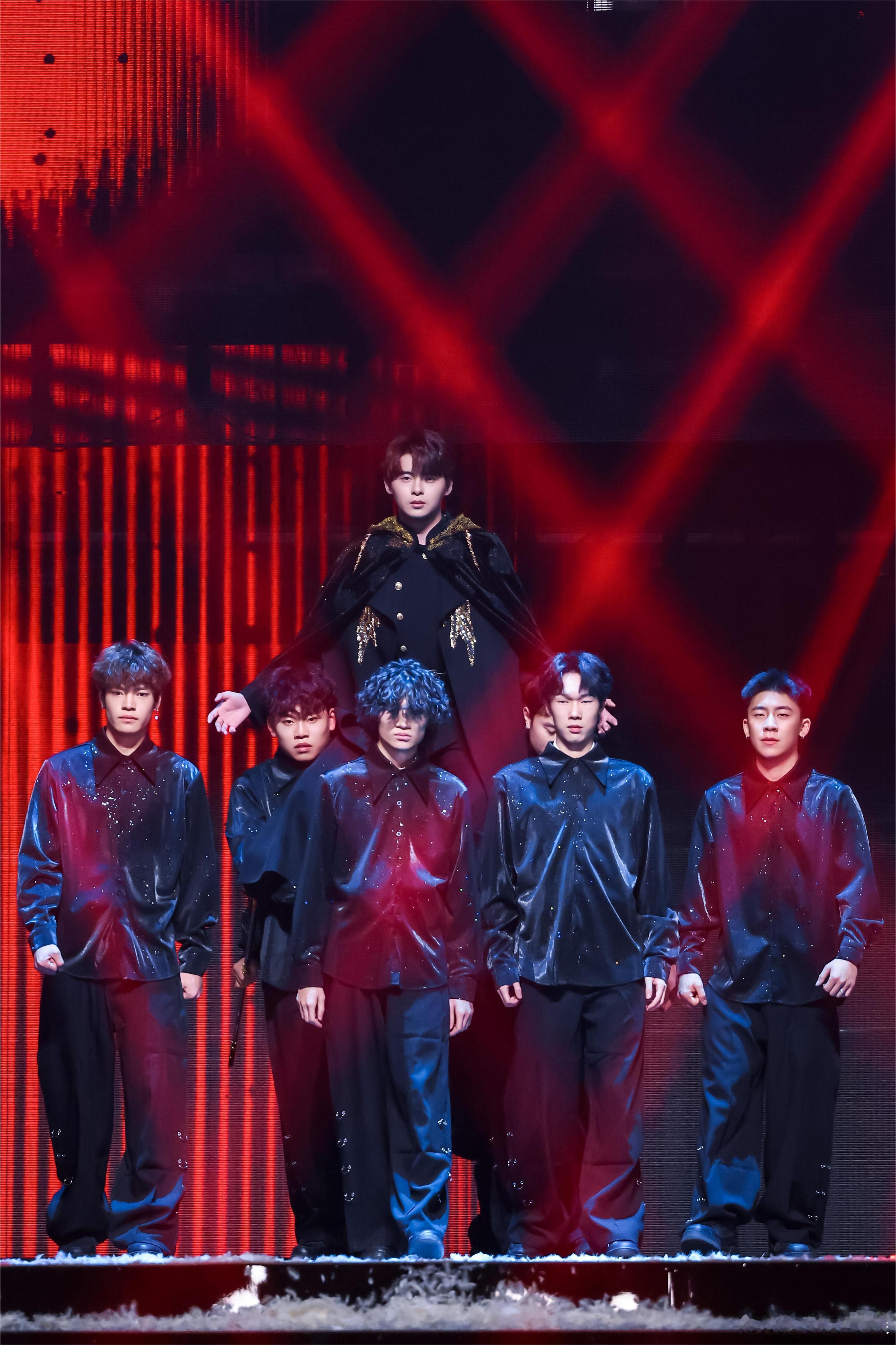 内娱镜头下的PEL 啊啊啊我不允许还有人没看过内娱镜头下的PEL神图，各家站姐真