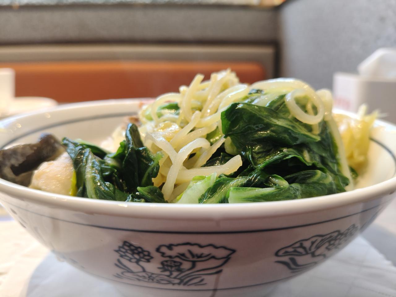 节后也未能回家，娃们马上开学了，单位还走不开！
    心情真的不好啊！象今天的