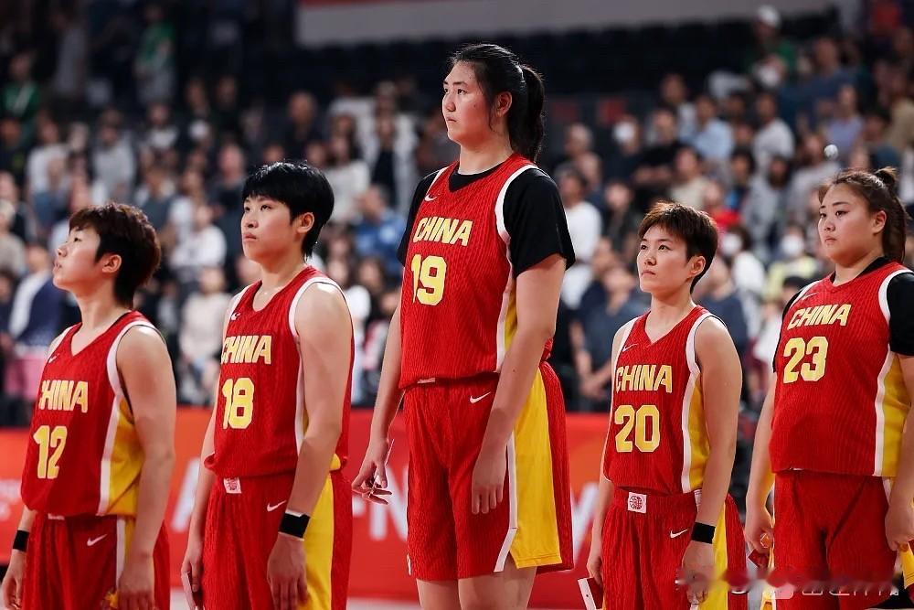 亚运会女篮半决赛前瞻：中国VS韩国，谨防三分雨！真正的硬仗。

我方优势：
内线