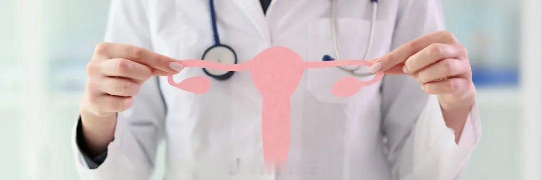 微博辟谣【卵巢按摩不能帮助女性留住青春】卵巢按摩、卵巢保养更改不了女性卵巢功能逐