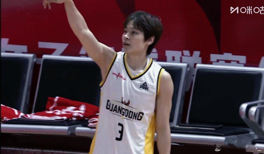 杨力维杨力维2025-2026赛季wcba联赛 20260118WCBA常规赛A