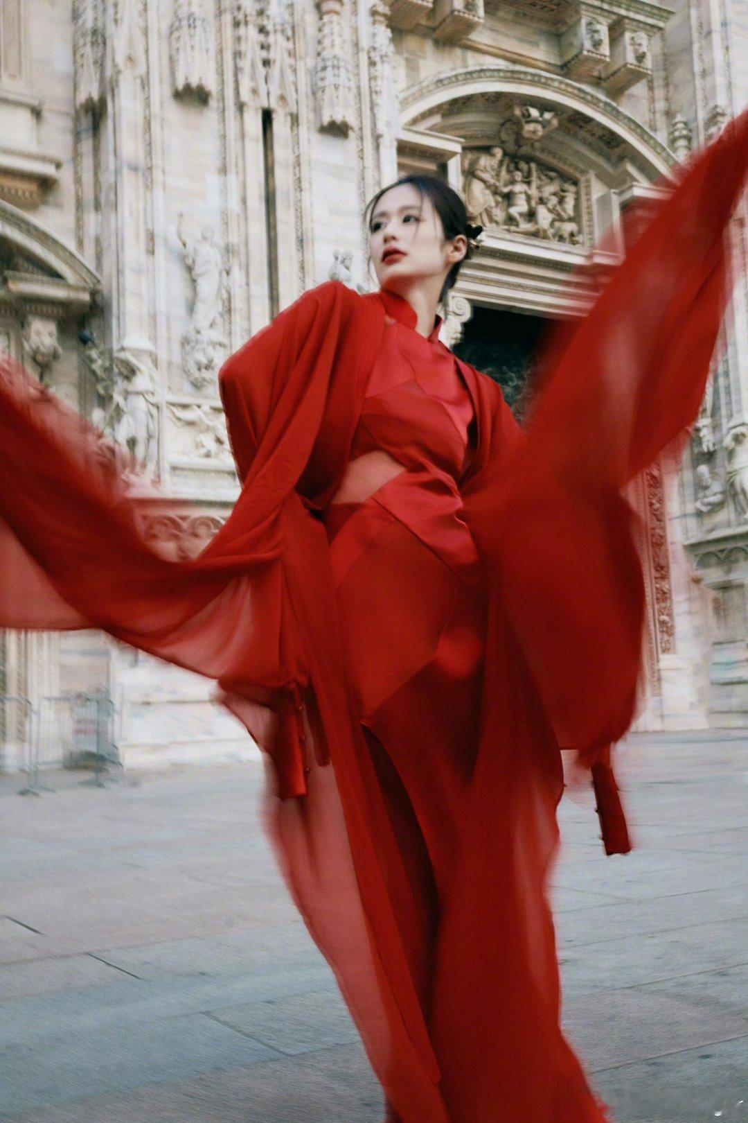 颖儿一把年纪怎么开始营销？ ​​​