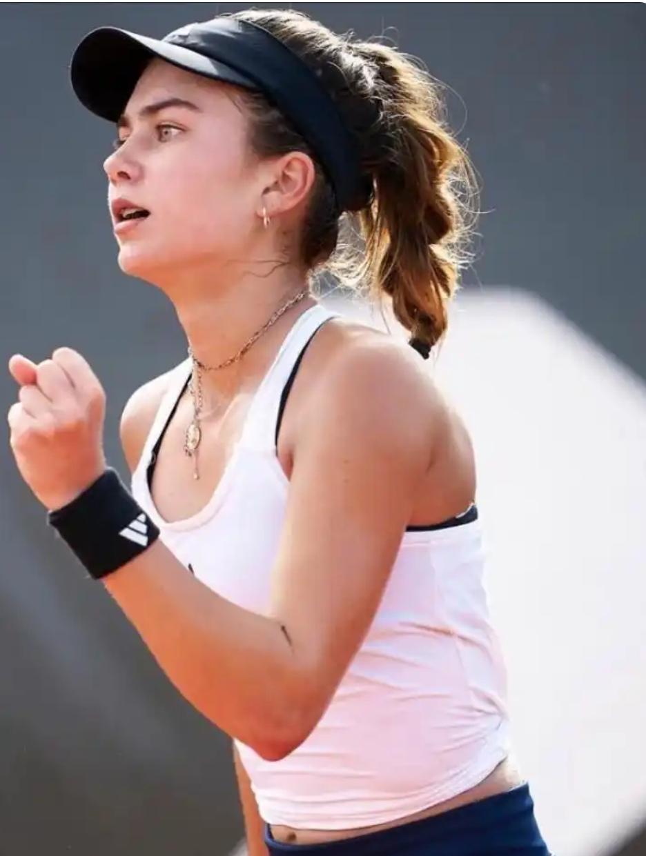 青春风暴  点燃赛场

2026年美网女单第三轮，赛会14号种子、00后美国选手