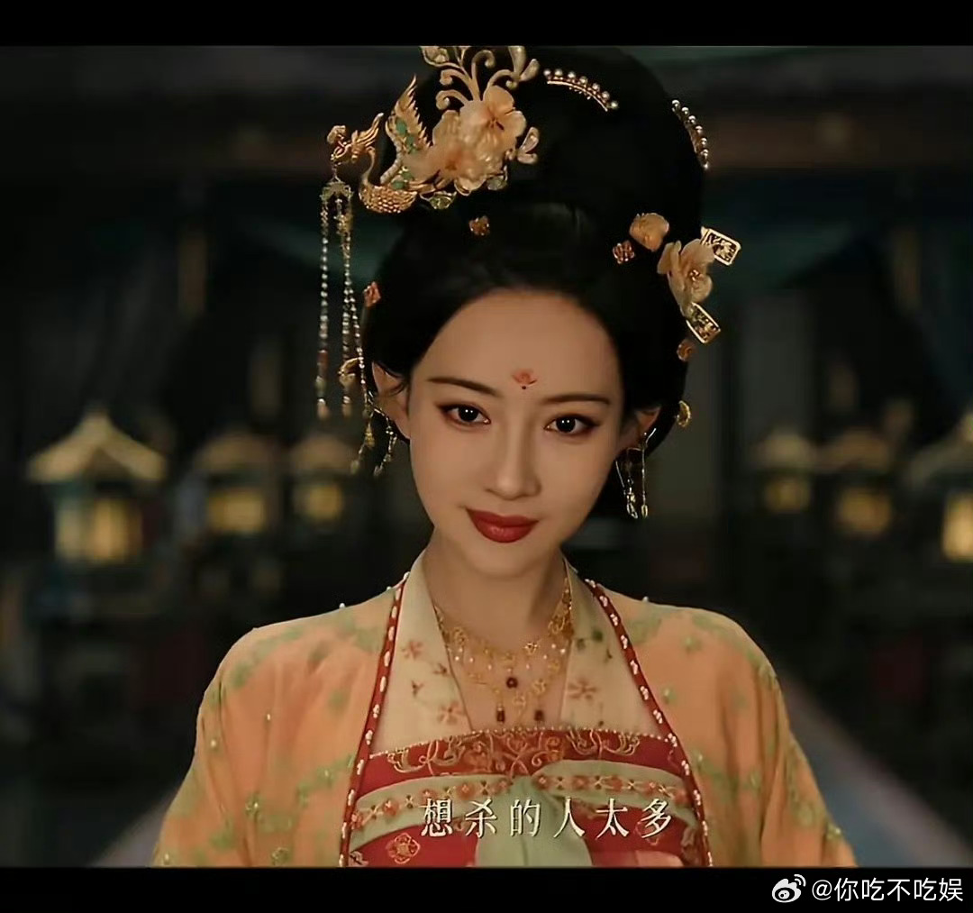 看到这两张照片真的不知应该相信哪个了 