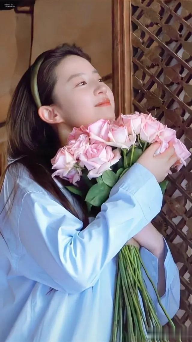 家里的金项链、金戒指不翼而飞？[泣不成声]是的，我有个亲戚是那家女主人，没有时间