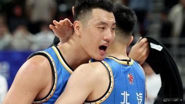 CBA-北京北汽终结青岛4连胜 方硕12+8+6杨瀚森6+6
北京时间1月4日晚