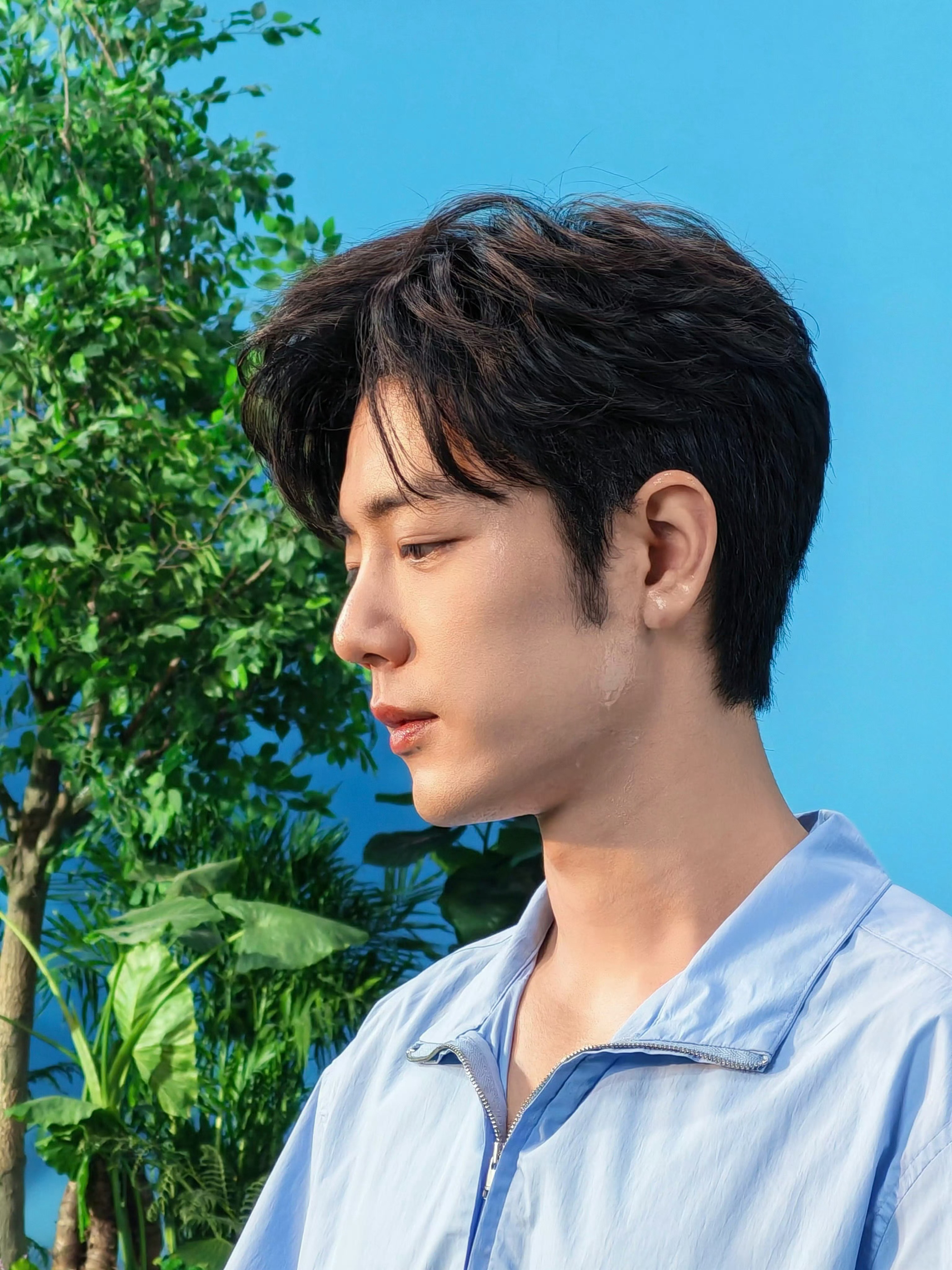 拾得几帧关于肖战的刹那肖战的刹那live肖战的刹那live，拾得几帧关于肖战的刹