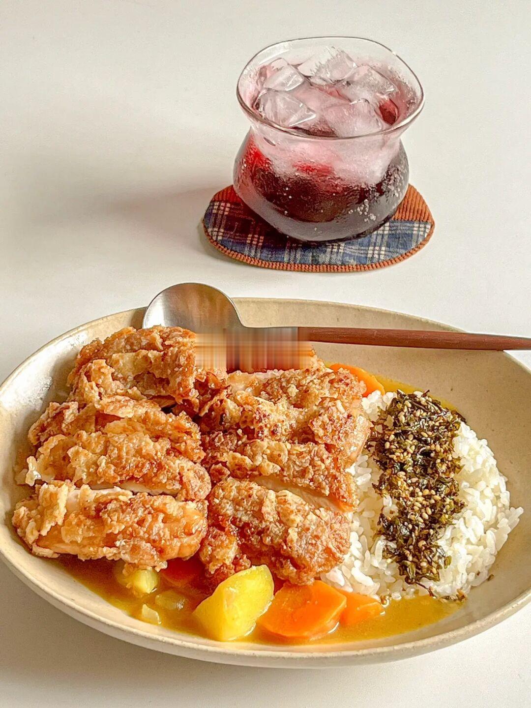 一人食｜浓郁又下饭的咖喱脆皮鸡排饭🍛