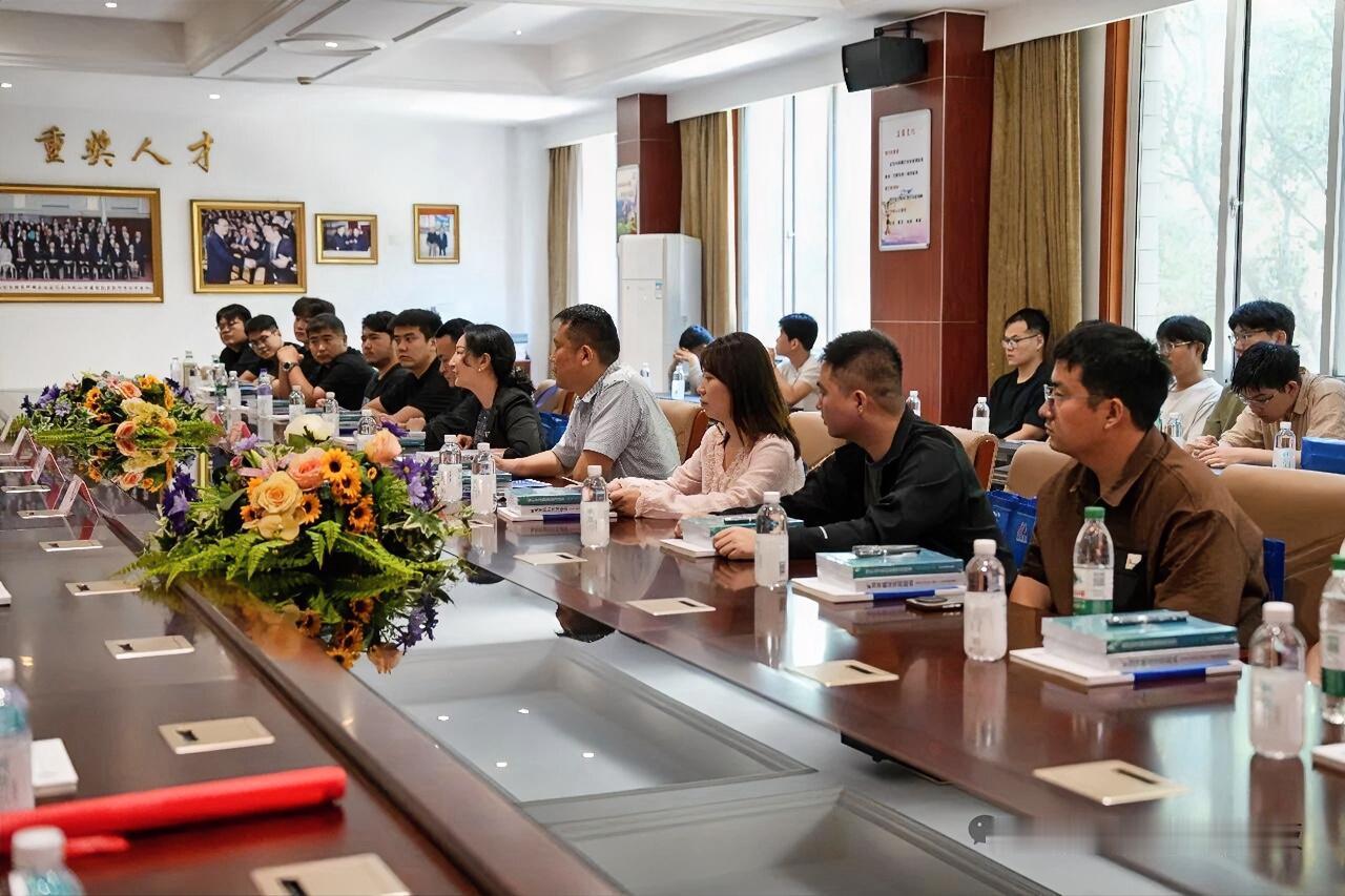 5月28日，中国矿业大学---（平煤神马、河南能源）采矿2025专本班学员到访徐