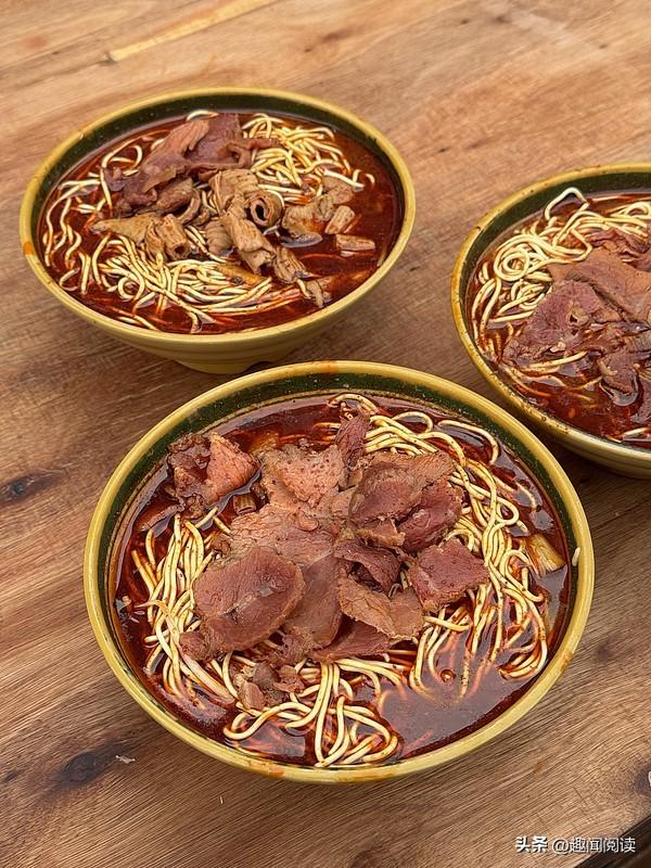 你不知道的襄阳牛肉面：300年烟火背后，藏着古代耕牛禁令的破局密码！

最近襄阳
