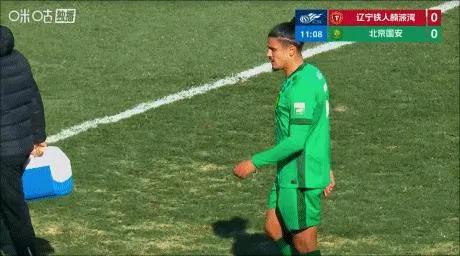 国安又遭打击！拉莫斯开场伤退，半场0-2落后辽宁
中超第四轮，北京国安客场对阵辽