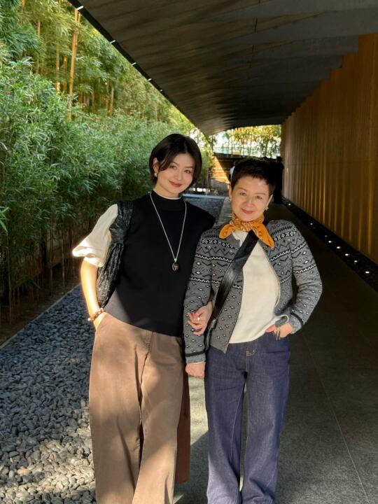 我有一个朋友们都羡慕的妈妈
