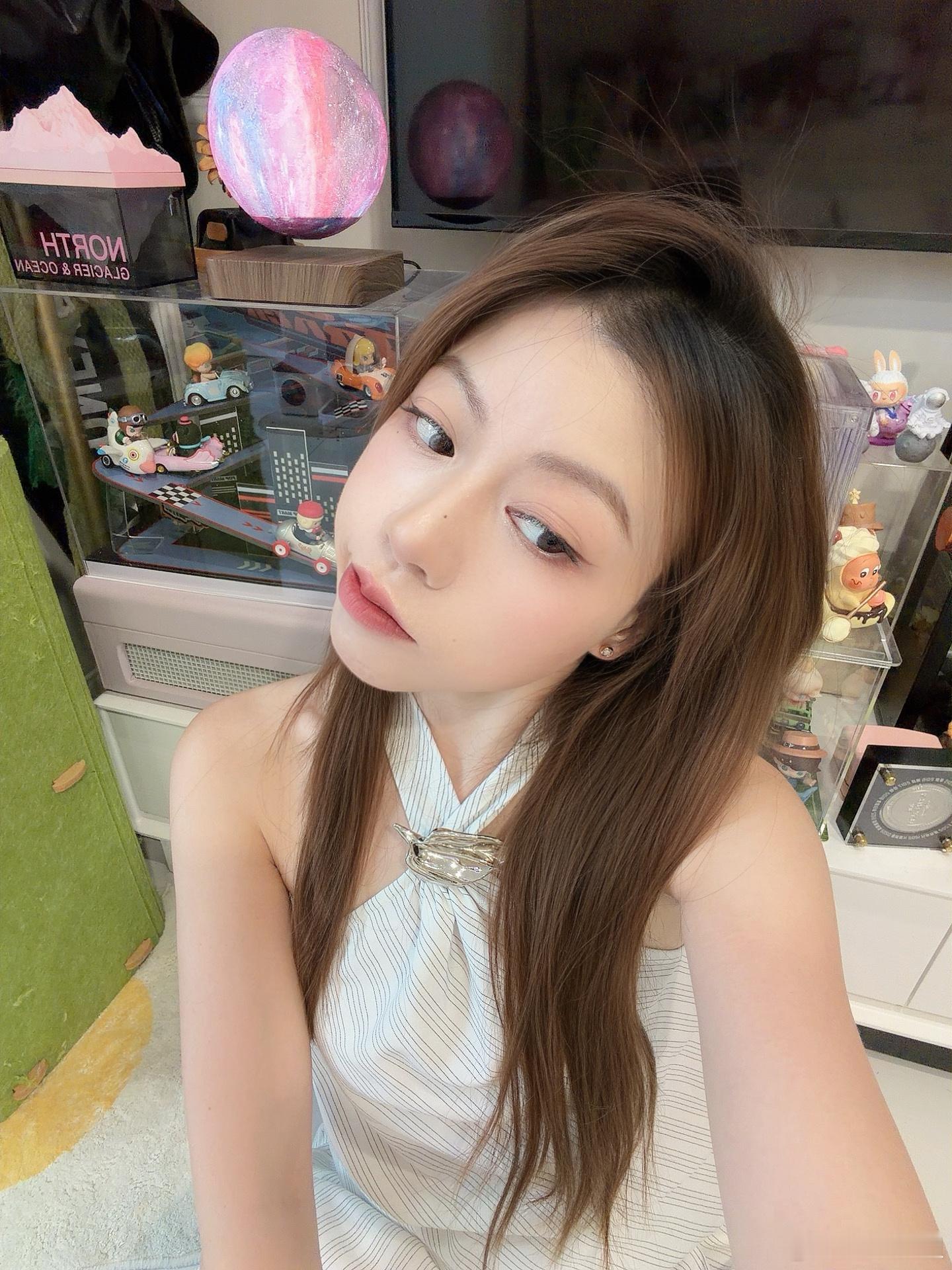 才刚回来18个小时明天就又要出差了