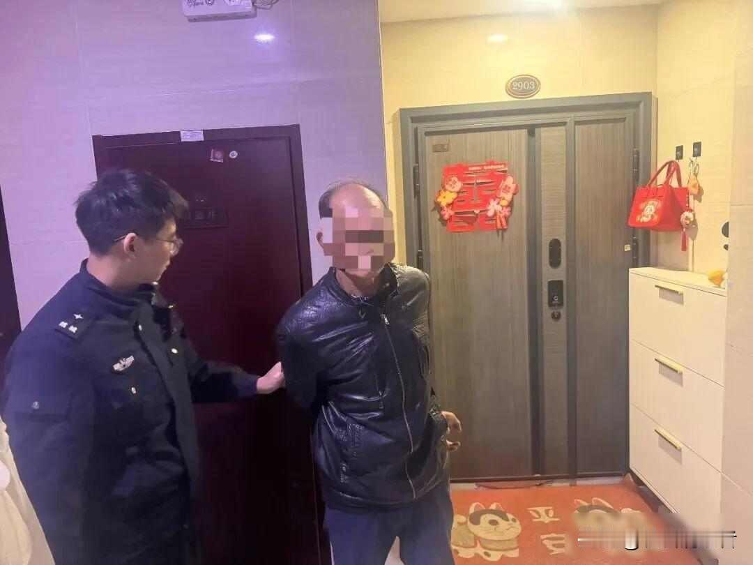 浙江老伯家遭窃三千现金失窃，蟊贼自认躲过监控，赃物竟藏在眼皮底下？

绍兴越城区