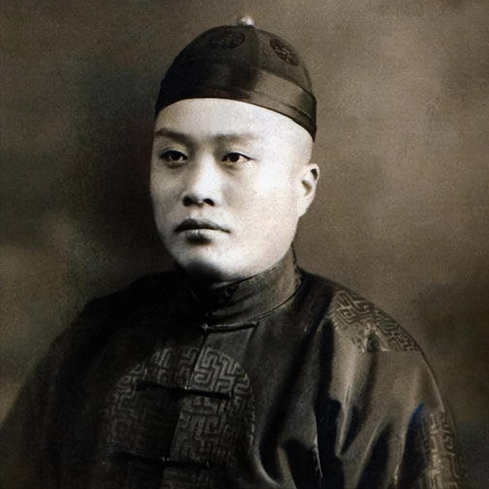 末代状元刘春霖被抄家，只因他在抗战时期，守住了读书人的气节 
 
1940年的一