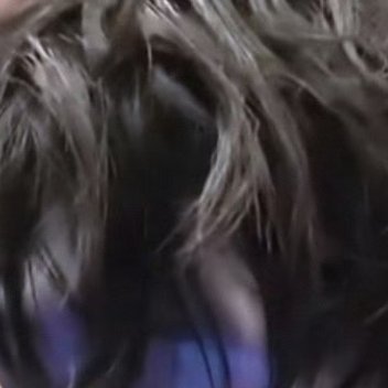 学会从另一个角度看问题，改变自己的心态，成功不能一味的苛求条件，如果一味苛求条件