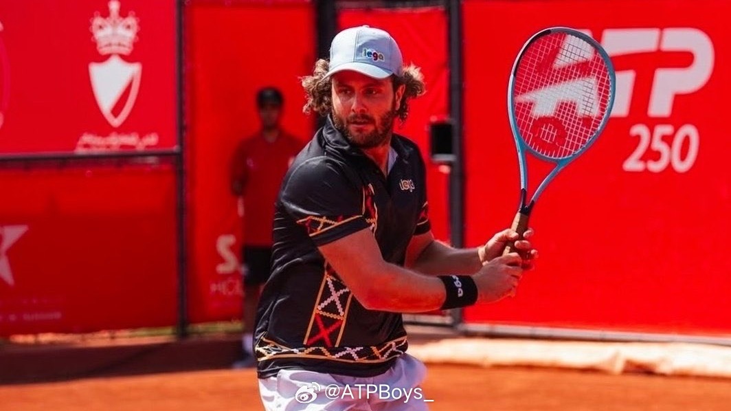 天啊大家还记得特伦格里蒂么？当年他是“最幸运的幸运落败者”。在克耶高斯退赛以及多