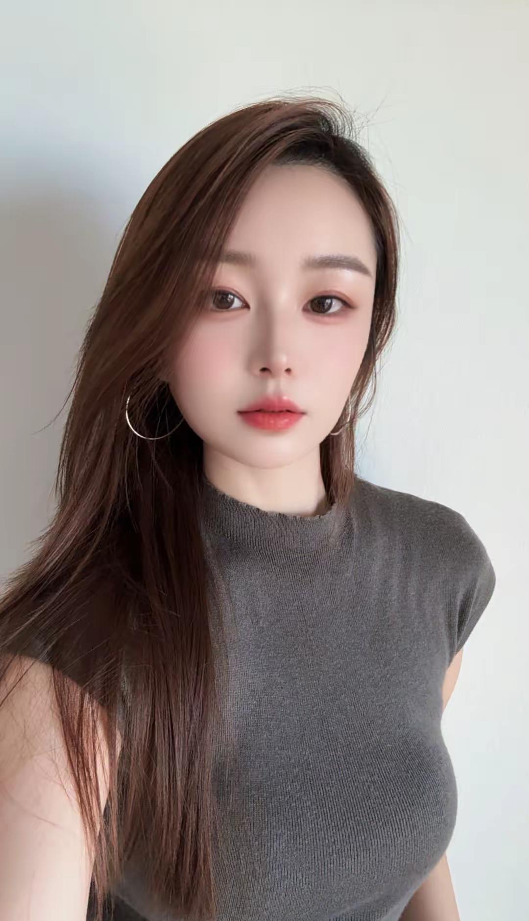 我不相信一日夫妻百日恩，因为人无情起来，不念过往，不问曾经。再多的同甘共苦，也抵