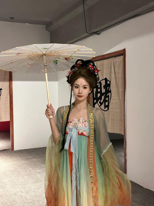 潍坊汉服拍摄🎬：今天是一条幸运锦鲤🍀