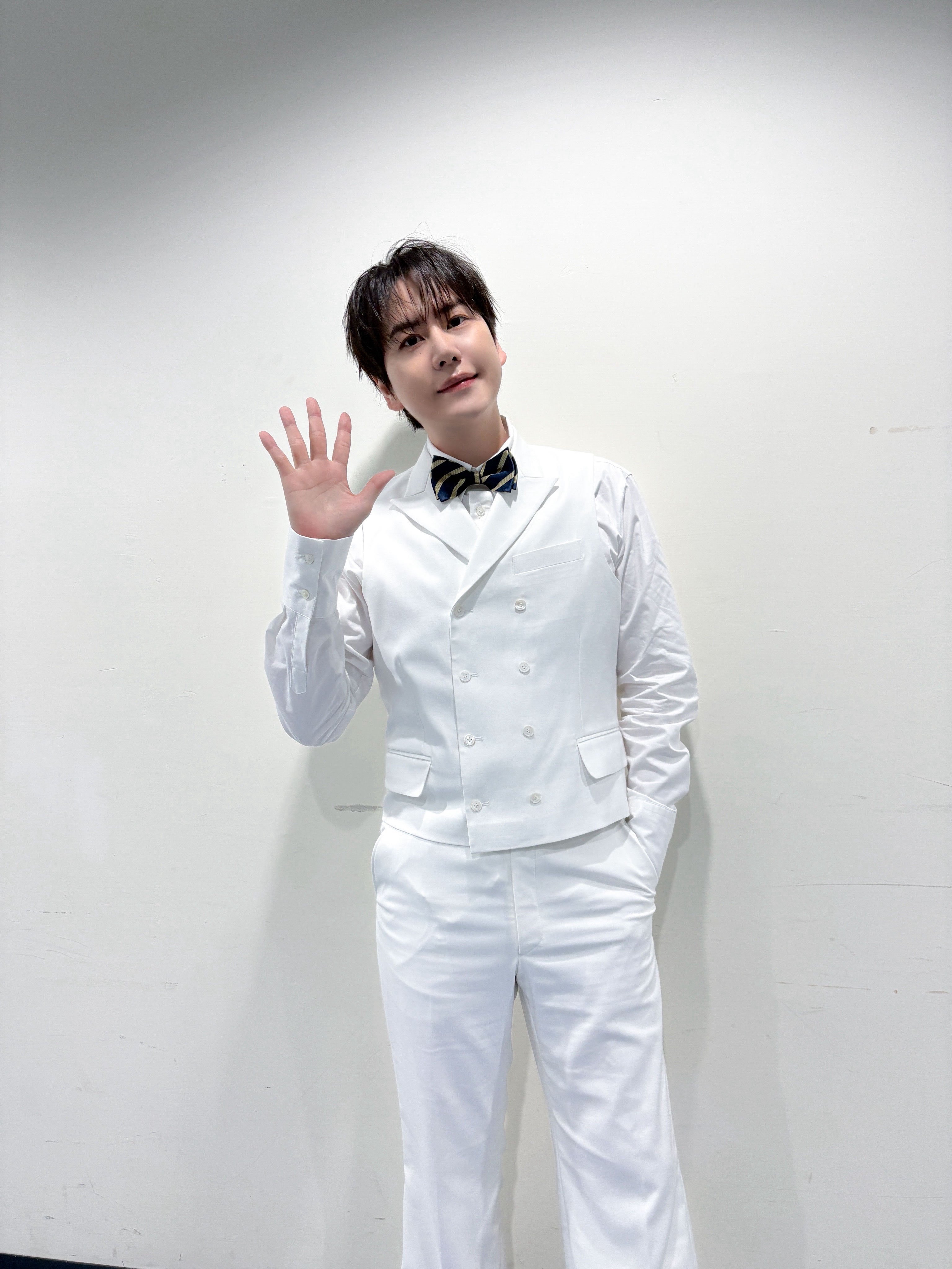“CB百蓝_。260627 kyuhyun_official更新曺圭贤 相关：H