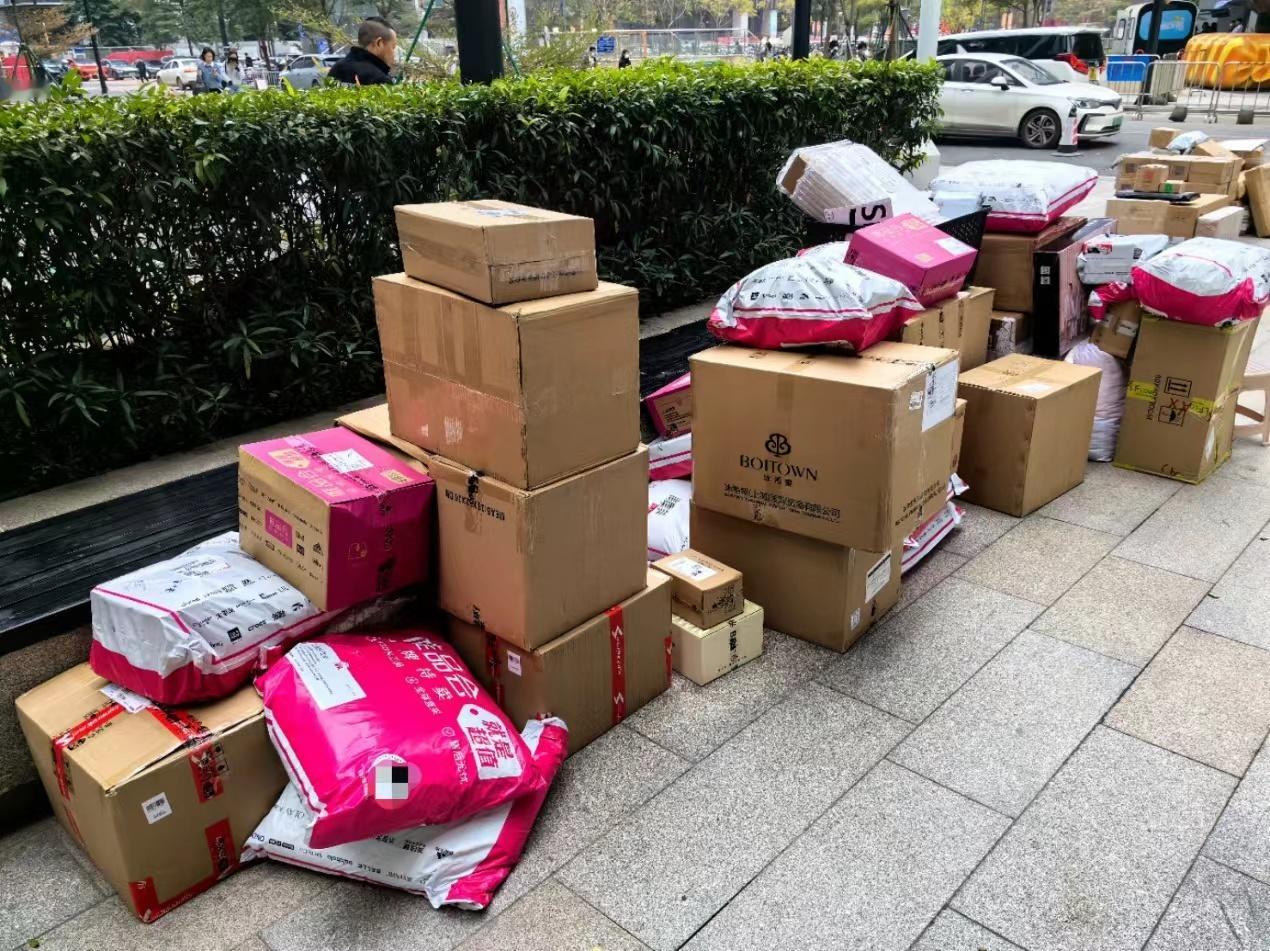 什么时候用天猫，什么时候用京东，什么时候用唯品会？看来大家都和我一样，这是今年消
