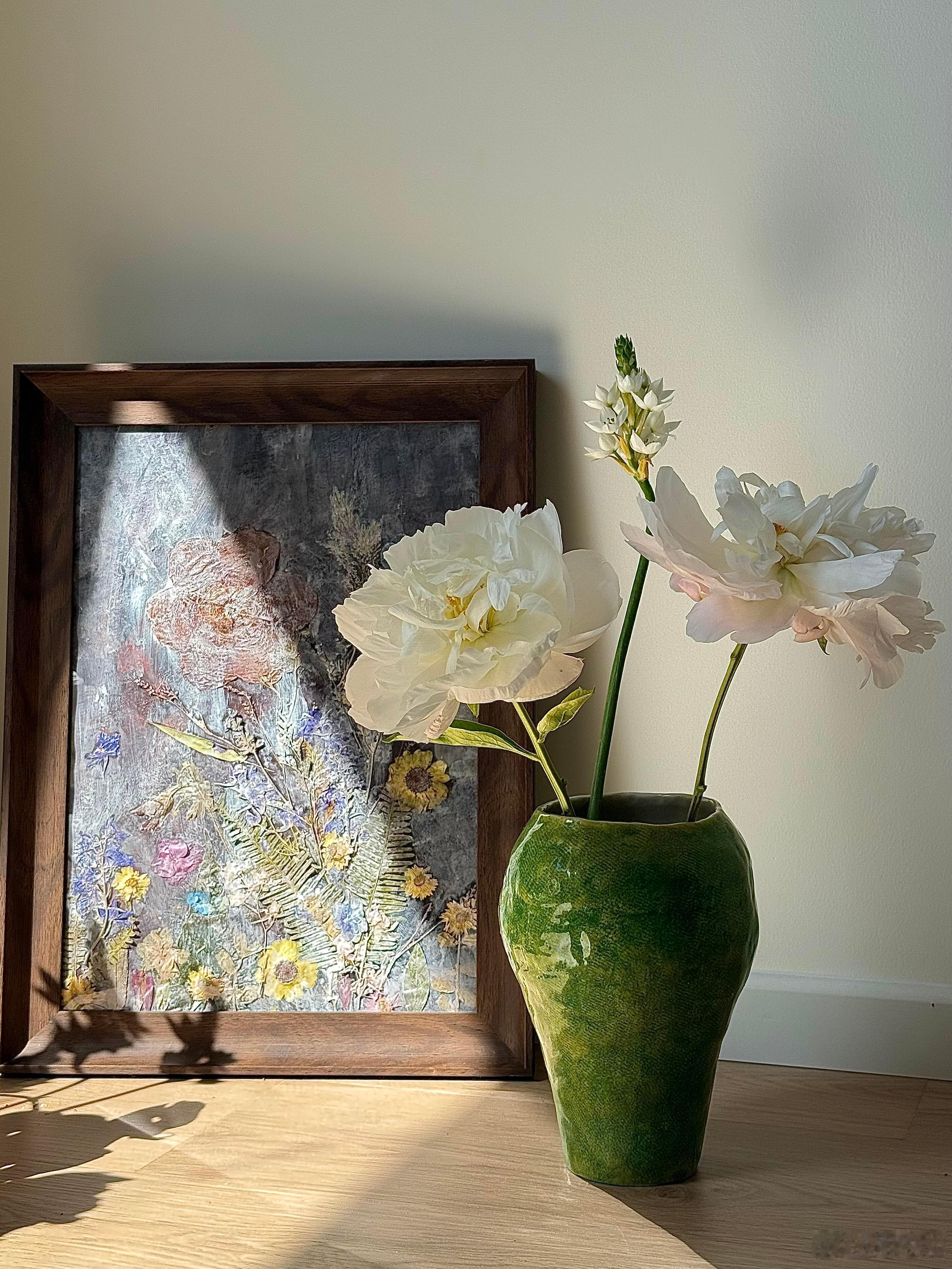 我不知道还要走多少路，才能遇见那个满意的自己。这些年一个人在职场打拼，熬过漫漫长